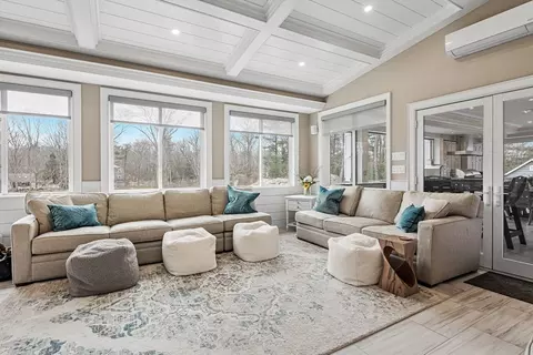 365 East St, Hingham, MA 02043 photo 13