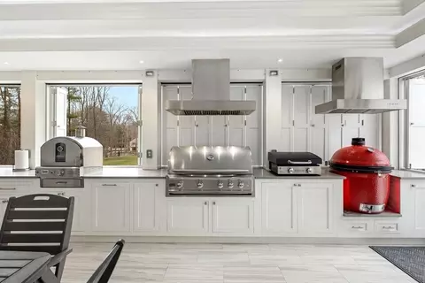 365 East St, Hingham, MA 02043 photo 16