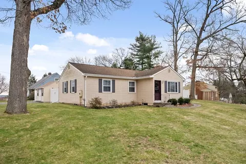 430 Amostown Rd, West Springfield, MA 01089