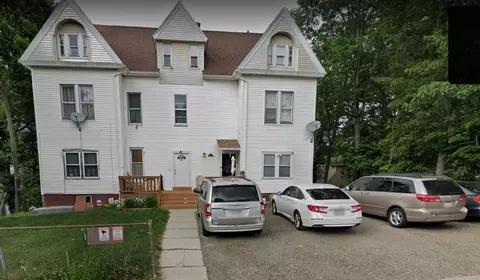 37 Forbes St, Worcester, MA 01605