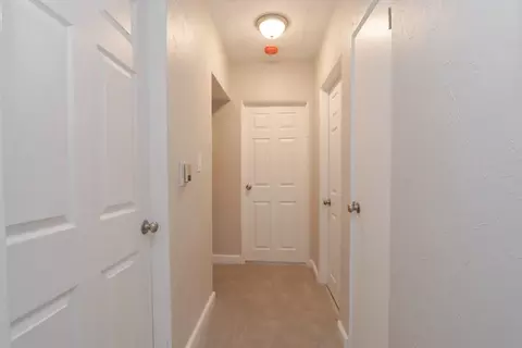 Entry Way - 96 Almira Rd, Springfield, MA 01119 photo 1 of 2