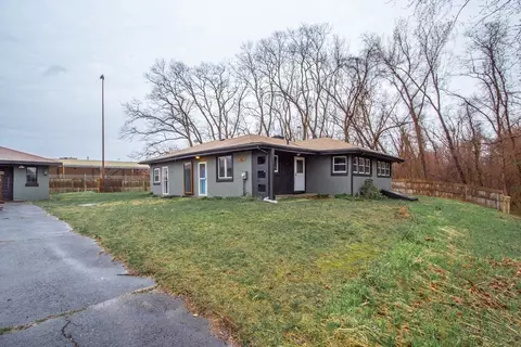 Exterior - 96 Almira Rd, Springfield, MA 01119 photo 1 of 7