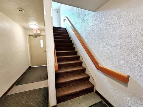 Entry Way - 80 Stanton St #28, Worcester, MA 01605 photo 1 of 2