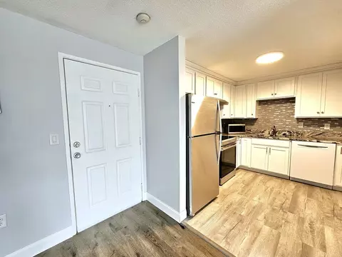 Kitchen - 80 Stanton St #28, Worcester, MA 01605 photo 4 of 6