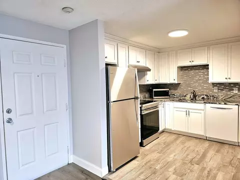 Kitchen - 80 Stanton St #28, Worcester, MA 01605 photo 2 of 6