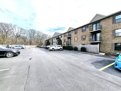 Exterior - 80 Stanton St #28, Worcester, MA 01605 photo 4 of 4