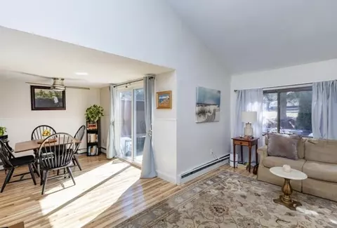 6 Senee Ct #6, Amesbury, MA 01913