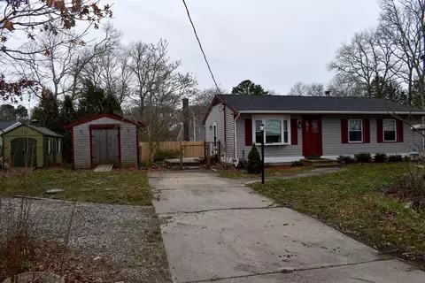 391 Ashers Path E, Mashpee, MA 02649 photo 3