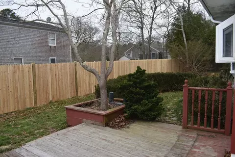 391 Ashers Path E, Mashpee, MA 02649 photo 18