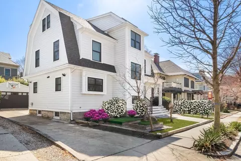 22 Russell, Brookline, MA 02445