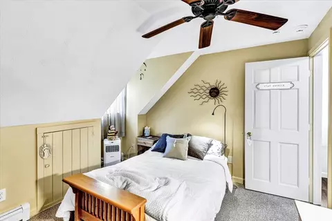 Bedroom - 61 Cayuga Ave, Mashpee, MA 02649 photo 9 of 11