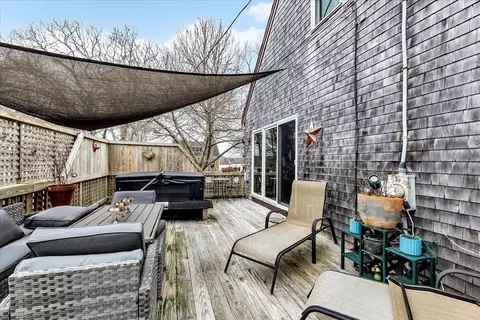 Exterior - 61 Cayuga Ave, Mashpee, MA 02649 photo 5 of 8