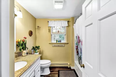 Bath - 61 Cayuga Ave, Mashpee, MA 02649 photo 2 of 3