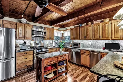 Kitchen - 61 Cayuga Ave, Mashpee, MA 02649 photo 2 of 5