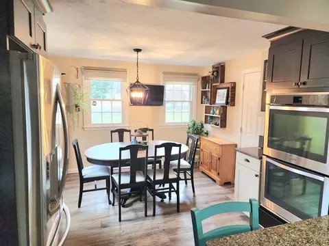 Kitchen - 49 Edward Rd, Townsend, MA 01469 photo 6 of 6