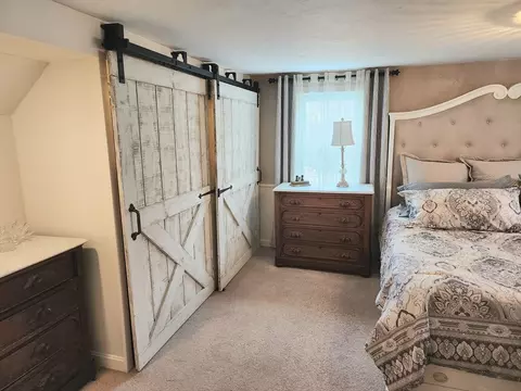 Bedroom - 49 Edward Rd, Townsend, MA 01469 photo 1 of 6