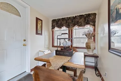 Dining - 62 Sylvester St, Springfield, MA 01101 photo 1 of 1
