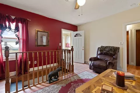 Bedroom - 62 Sylvester St, Springfield, MA 01101 photo 1 of 3