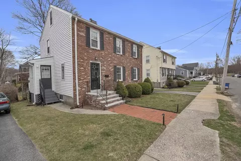 Exterior - 36 Fairview Rd, Stoneham, MA 02180 photo 2 of 11