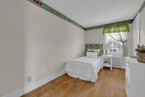 Bedroom - 36 Fairview Rd, Stoneham, MA 02180 photo 5 of 5