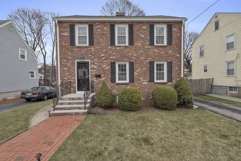 36 Fairview Rd, Stoneham, MA 02180