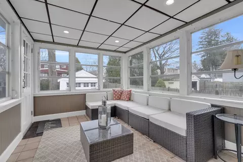 Bath - 36 Fairview Rd, Stoneham, MA 02180 photo 4 of 5