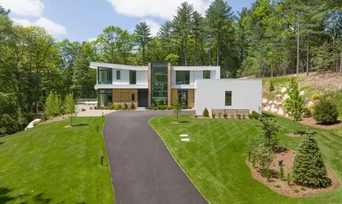 31 Green Ln, Weston, MA 02493