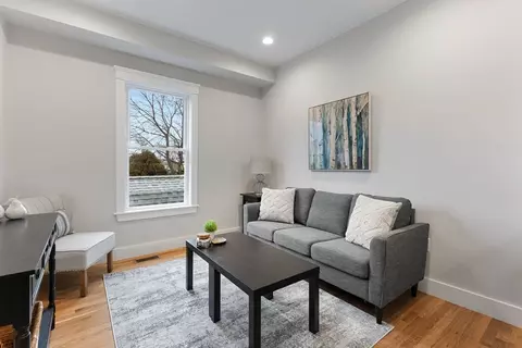 Living - 49-51 Prescott St #51A, Everett, MA 02149 photo 1 of 3