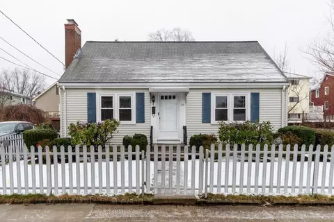 30 Prospect St, Watertown, MA 02472