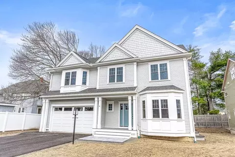 6 Loring Ct, Winchester, MA 01890