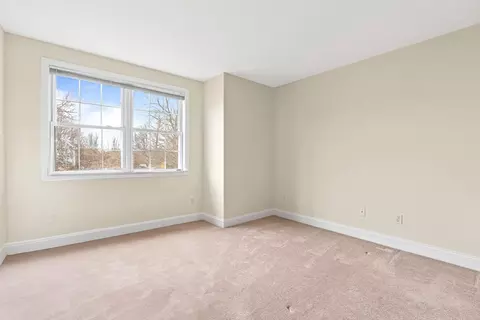Other - 10 Jay Dr, Framingham, MA 01701 photo 1 of 4