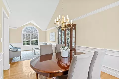 Dining - 10 Jay Dr, Framingham, MA 01701 photo 1 of 2