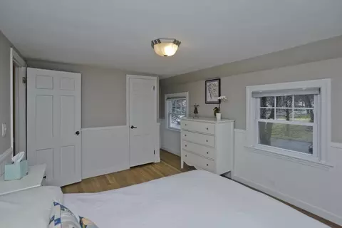 Bedroom - 6 Venture Dr, Springfield, MA 01119 photo 2 of 8