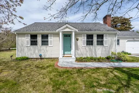 Exterior - 492 Scudder Ave, Barnstable, MA 02601 photo 7 of 8