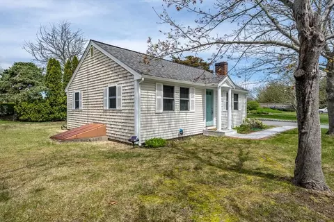 Exterior - 492 Scudder Ave, Barnstable, MA 02601 photo 8 of 8