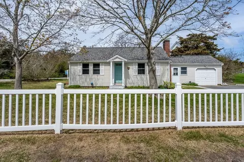 Exterior - 492 Scudder Ave, Barnstable, MA 02601 photo 6 of 8