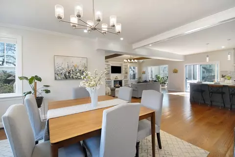 Dining - 38 Gray St, Arlington, MA 02476 photo 2 of 5