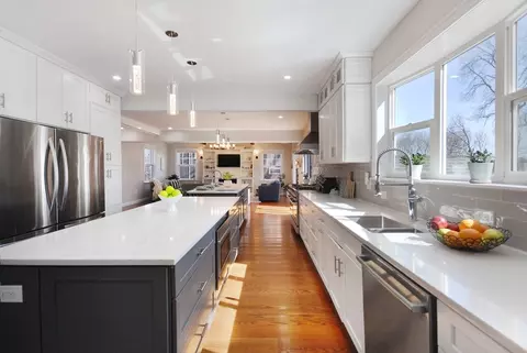 Kitchen - 38 Gray St, Arlington, MA 02476 photo 5 of 7