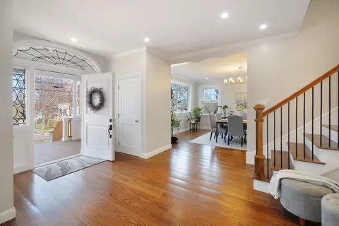 Living - 38 Gray St, Arlington, MA 02476 photo 1 of 8