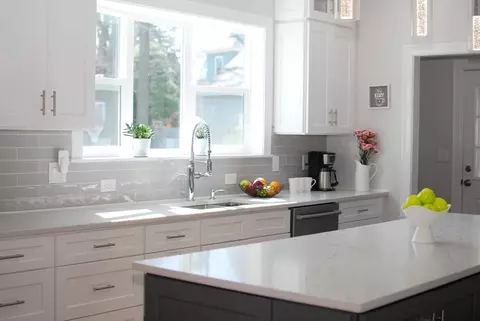 Kitchen - 38 Gray St, Arlington, MA 02476 photo 4 of 7