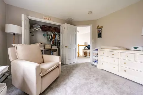 Bedroom - 20 Yardarm Dr, Mashpee, MA 02649 photo 6 of 7