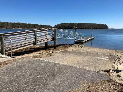 View/Area - 20 Yardarm Dr, Mashpee, MA 02649 photo 3 of 3