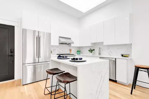 311-315 Washington St #4, Boston, MA 02135