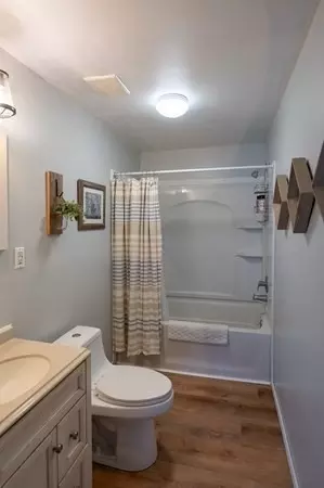 24 Tucker Ln, Sutton, MA 01590 photo 12