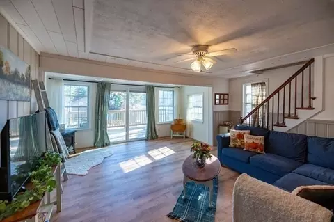 24 Tucker Ln, Sutton, MA 01590 photo 6