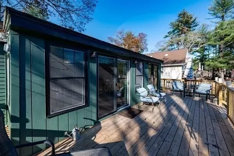 24 Tucker Ln, Sutton, MA 01590 photo 3