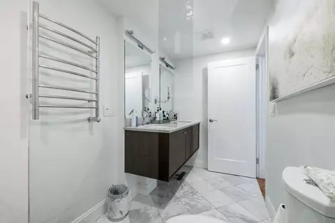 Bath - 750 Davol St #1216, Fall River, MA 02720 photo 4 of 5