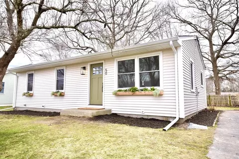50 Garrison Rd, New Bedford, MA 02745