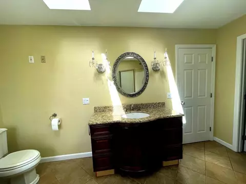 Bath - 130 Keys Rd, Warren, MA 01083 photo 2 of 4