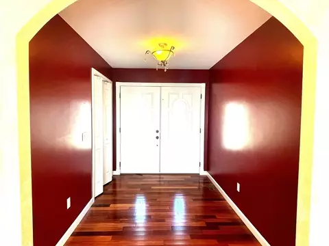 Entry Way - 130 Keys Rd, Warren, MA 01083 photo 1 of 2